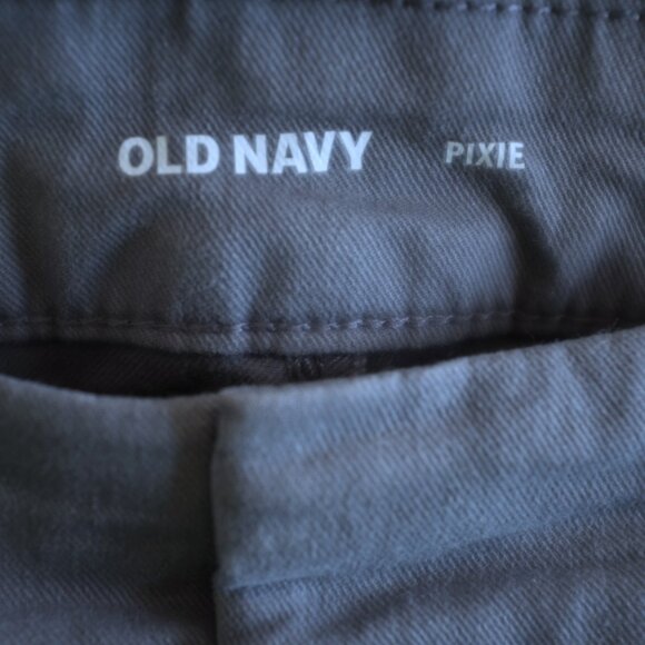 COPY - Old Navy grey Pixie Mid Rise pants size 14 - Picture 8 of 10